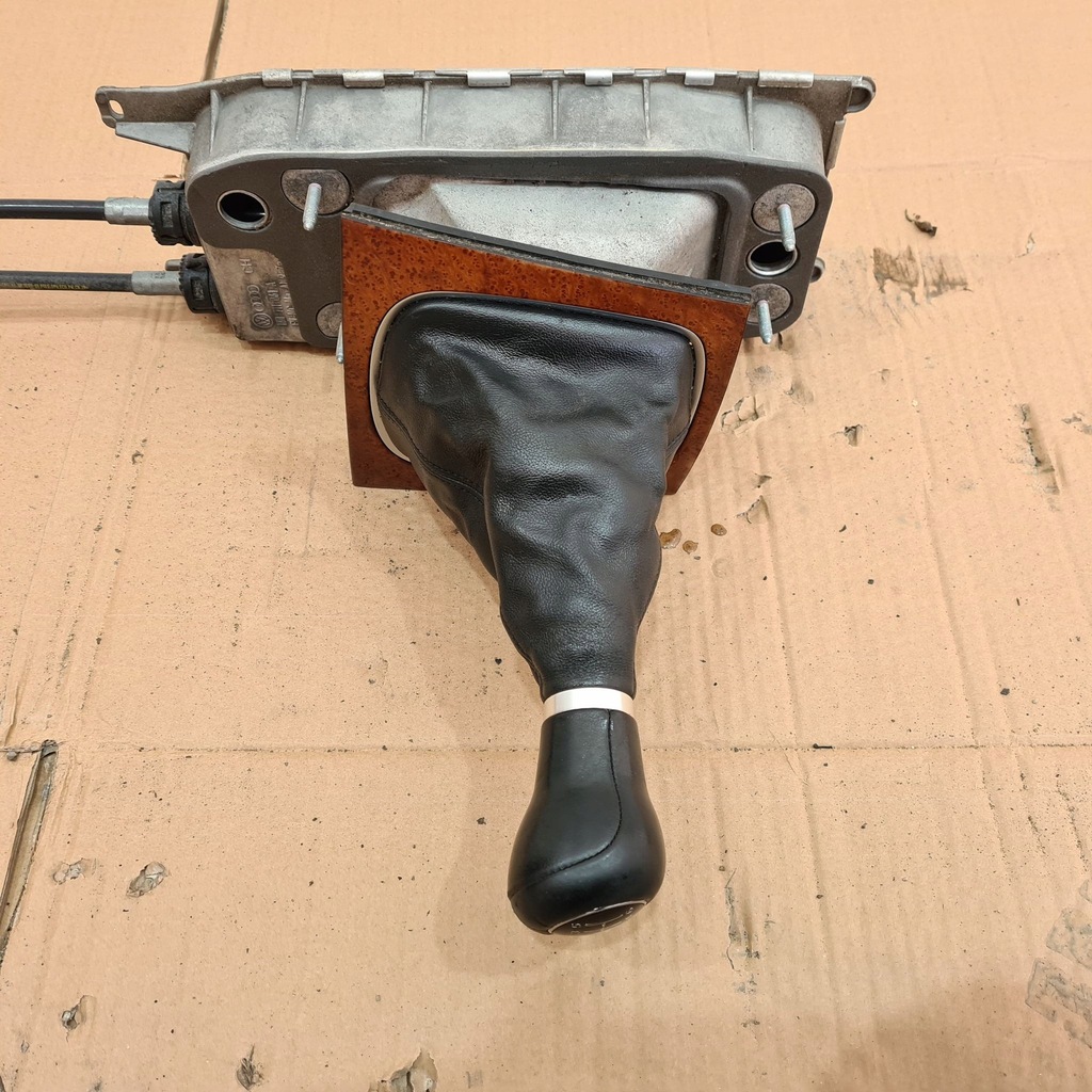 фото №5, Audi a3 8p рычаг переключения передач домкрат чехол