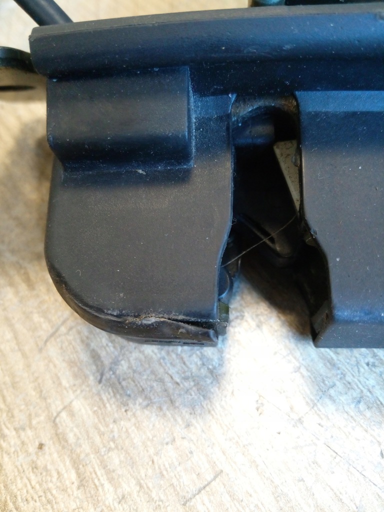 фото №5, Замок крышки kia rio i '00- 05 kombi oryg.