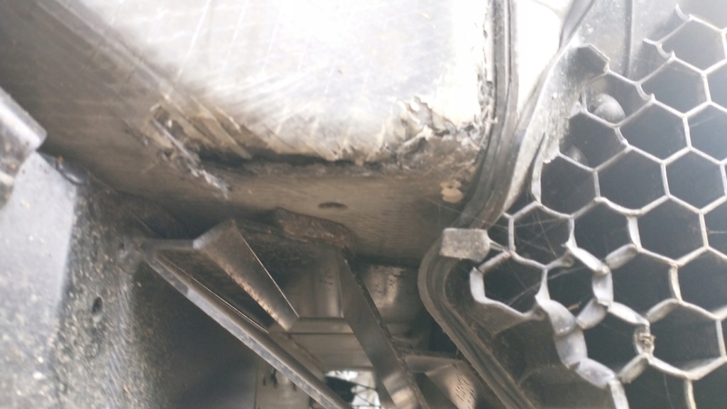 фото №12, Bmw i3 l01 кузов чверть дах задня