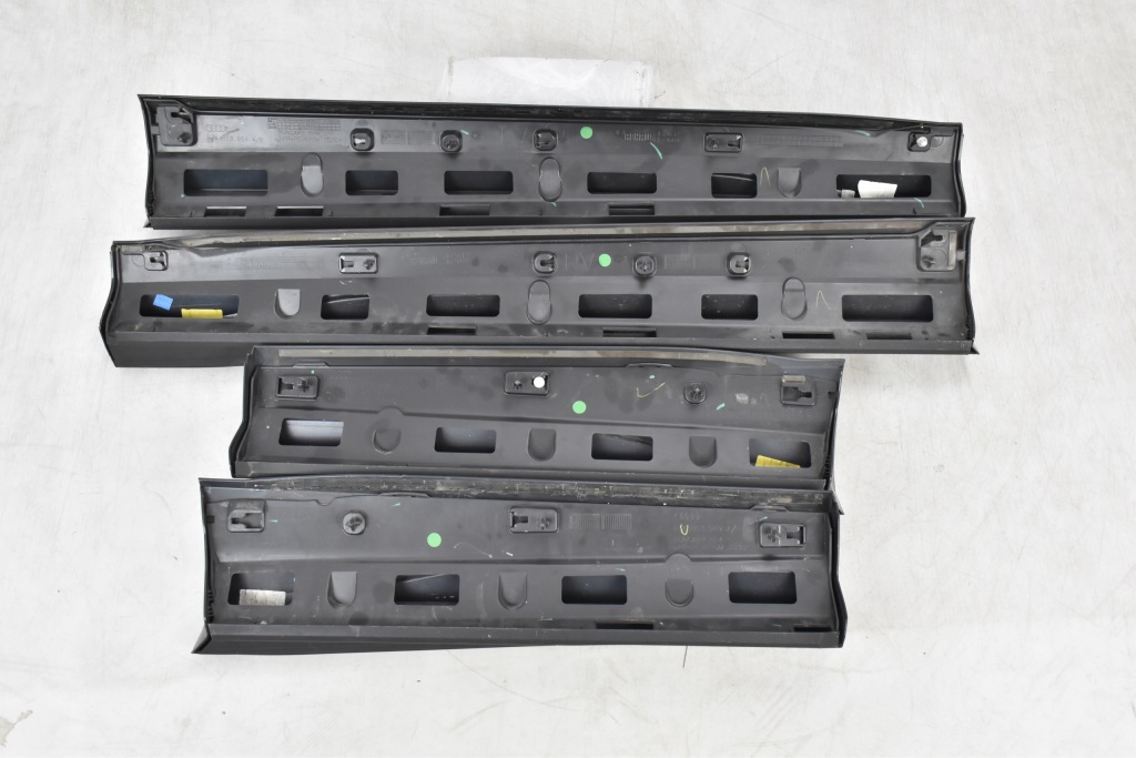 фото №4, Audi q3 молдинг na двері праве задня