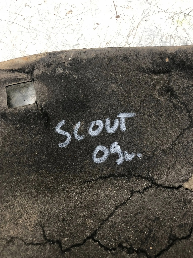 фото №8, Шумоізоляція капот skoda octavia ii scout 1z0863831a