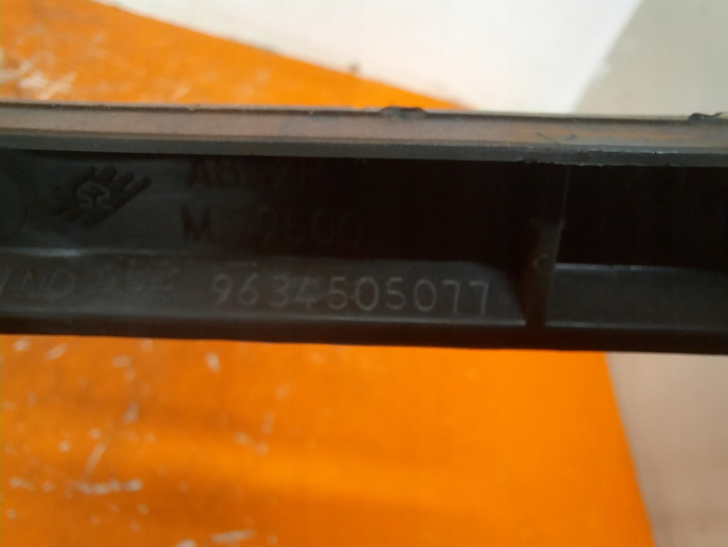 фото №5, Peugeot 307 01-05 рамка радіо навігації 9634505077