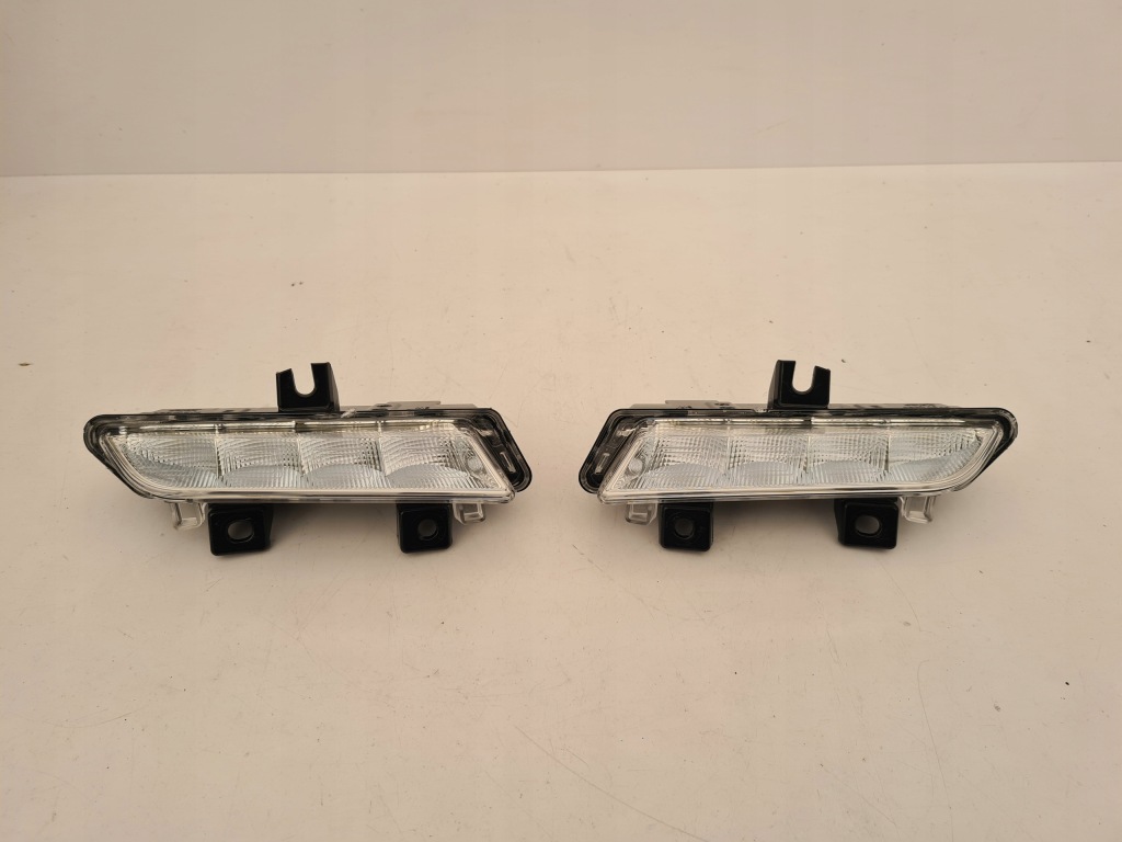 Купить Фара led левая правый  renault clio iv 266000411r 266059367r новая