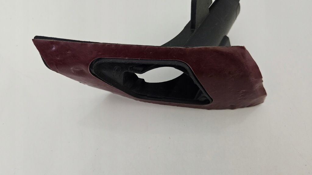 Купить Bmw ix20 кронштейн распылителя правое 51117266204