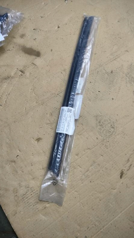 Купити Renault talisman прокладка двері права задній оригінальний номер