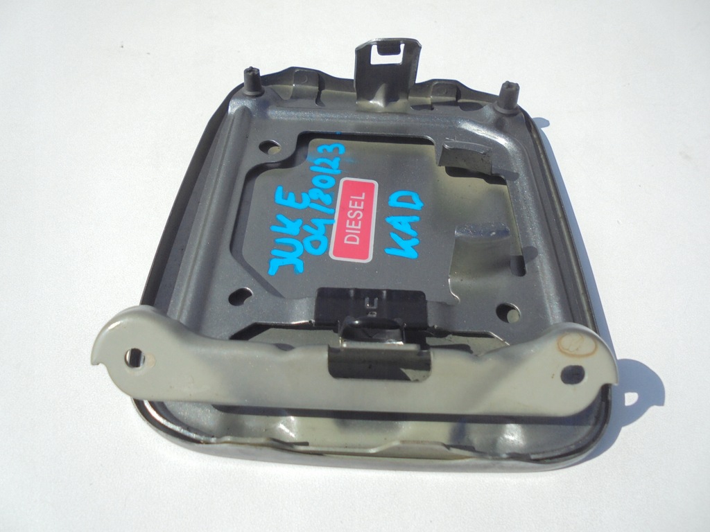 фото №7, Nissan juke кришка заливної пального kad