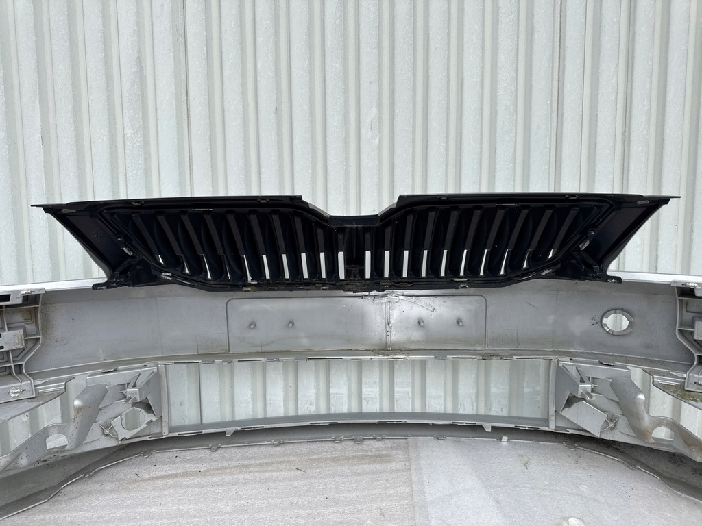 фото №13, Skoda octavia 3 бампер передній 5e0807221
