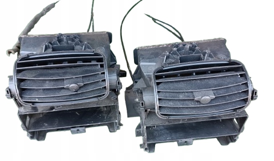 фото №1, 0001163v020 smart fortwo 450 решётка обдув