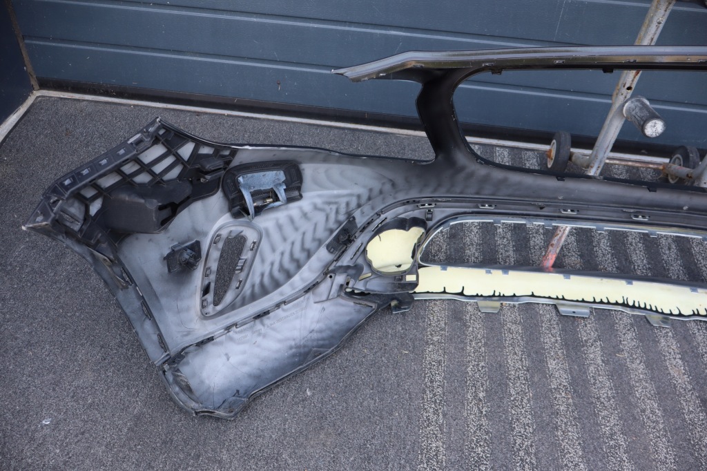 Бампер передній перед mercedes gla i w156 x156 a1568850425 2013-2017 Оригінал