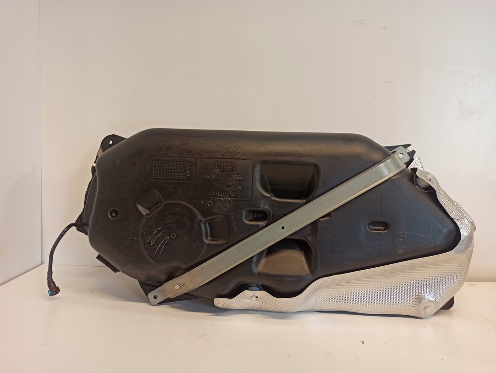 фото №9, Suzuki swift mk8 1.2b бак пального 2022r.