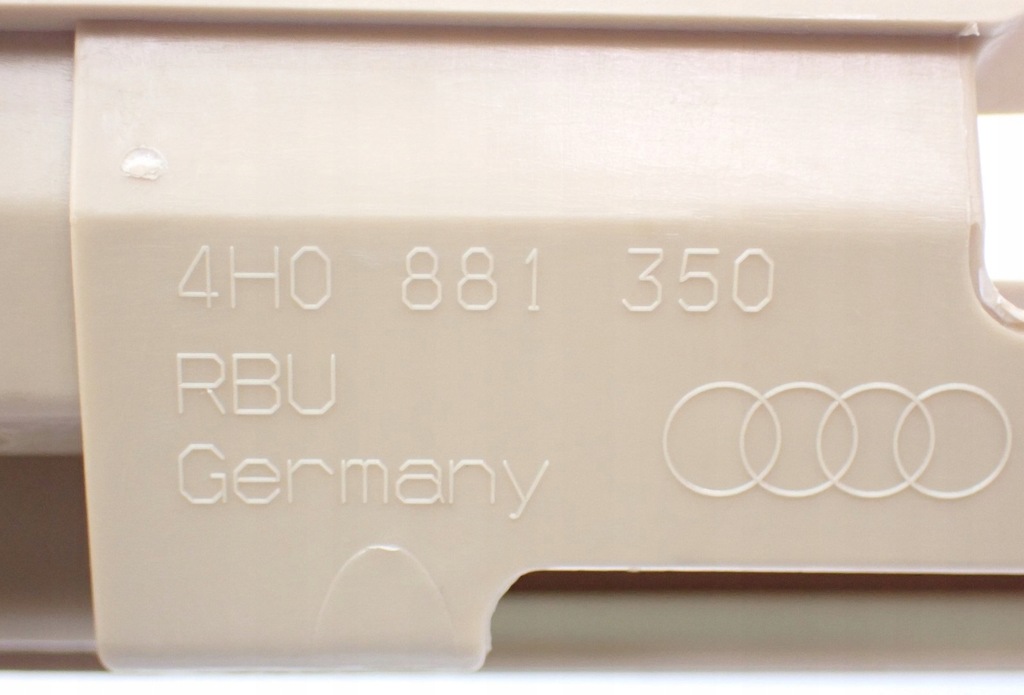 фото №8, Накладка направляющая сиденье 4h0881350 audi a8 d4