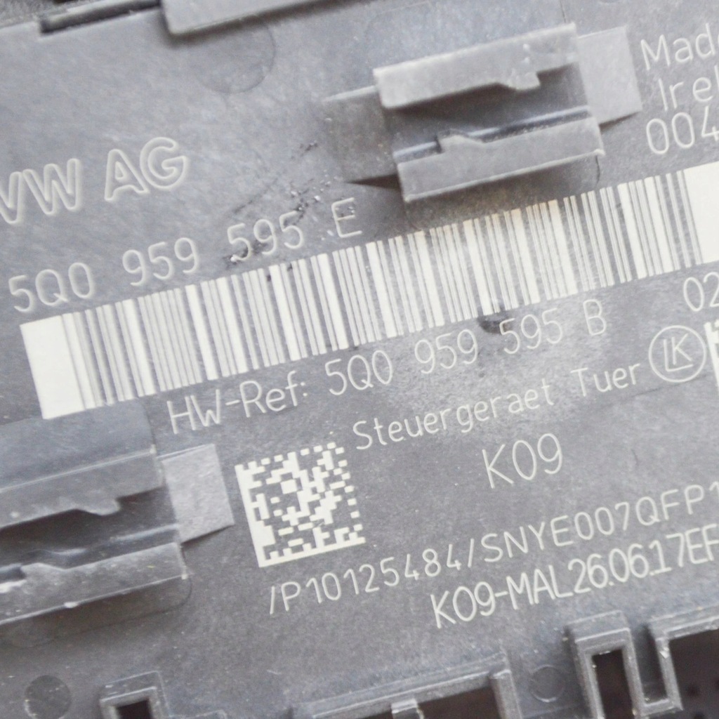 фото №7, Audi rs3 2018 задняя сторона левая блок управления / модуль дверь