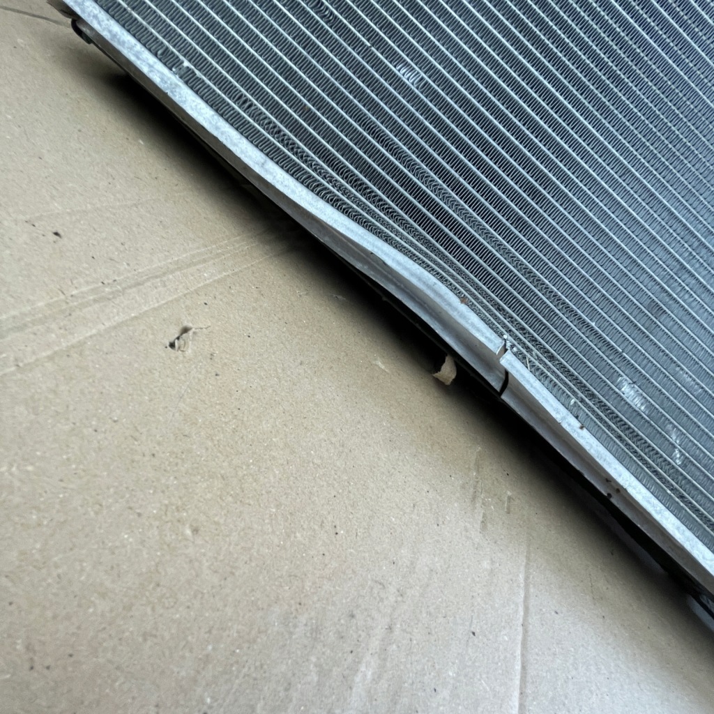 Vw skoda audi радиатор воды 2q0121253m вентилятор 2q0959455j Недорого