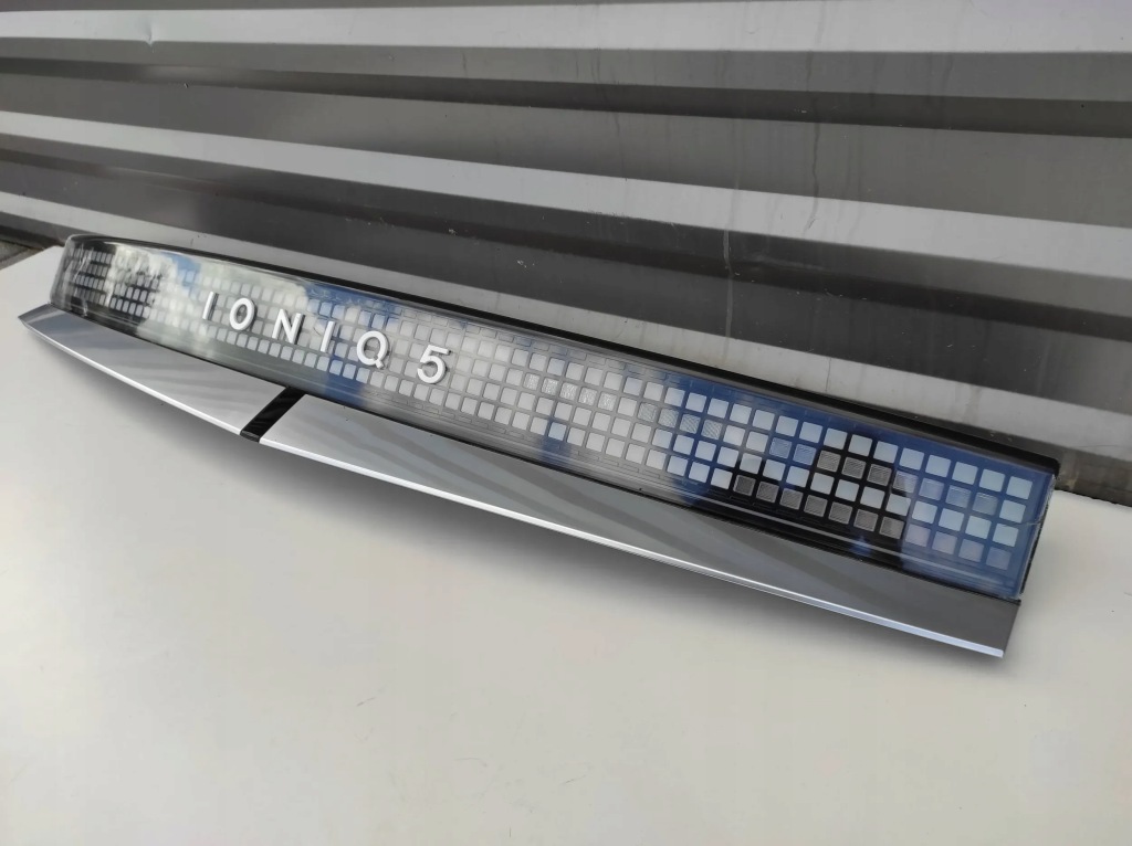 фото №2, Лампа накладка крышки задняя задняя hyundai ioniq 5