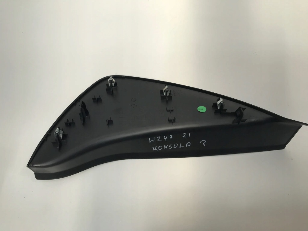 фото №3, Mercedes w247 заглушка накладка консолі права