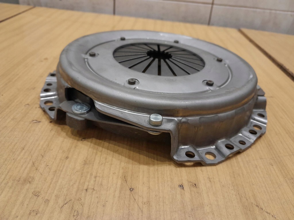 фото №6, Peugeot 306 прижим сцепления luk 120 0106 10