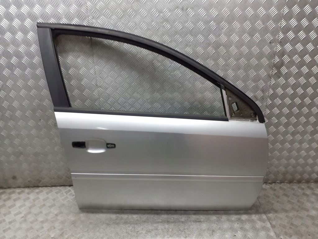 фото №1, Дверь правый перед opel vectra c z157