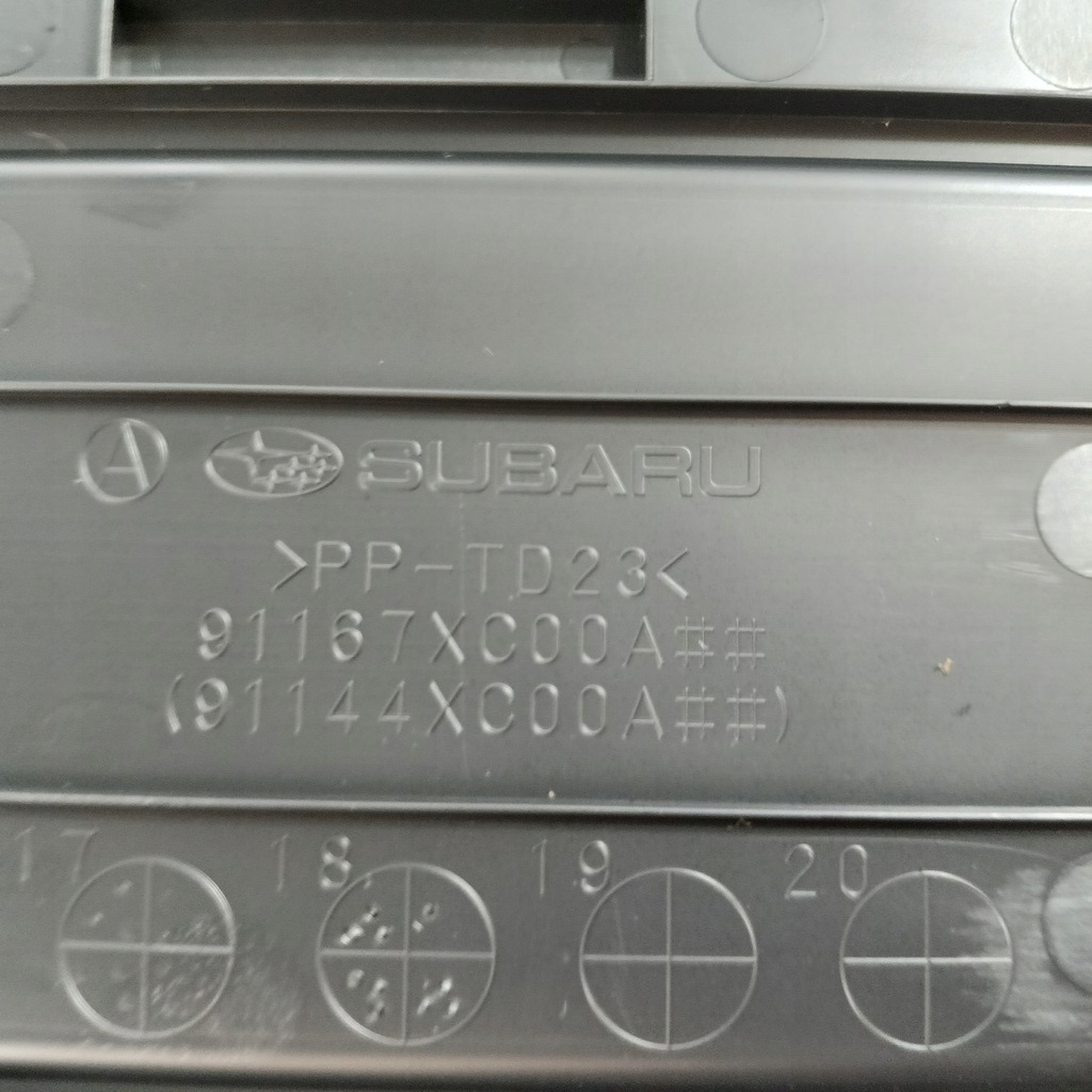 фото №12, Subaru ascent 19- бардачок багажника с narzędziami