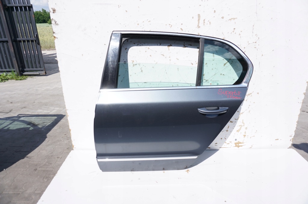 фото №1, Двері лівий задня skoda superb ii 2 hb lf8j