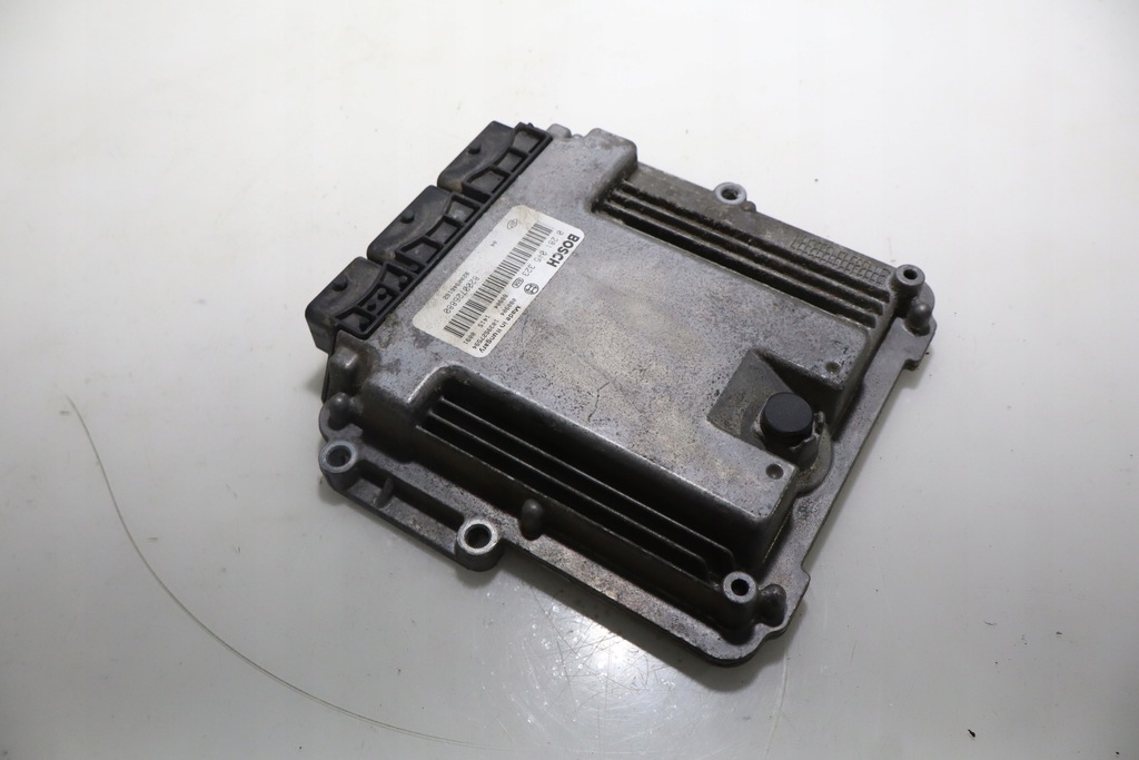 фото №1, Бортовой компьютер двигателя renault laguna iii 2.0dci