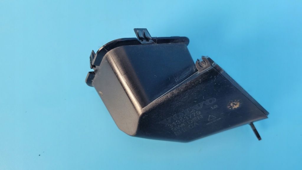 фото №11, Volvo xc60 ii 21r канал злив води правий 31353779