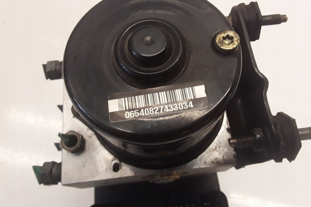 фото №8, Насос abs citroën c5 i break de_ 9648606980 2.2l дизель 98kw 2003