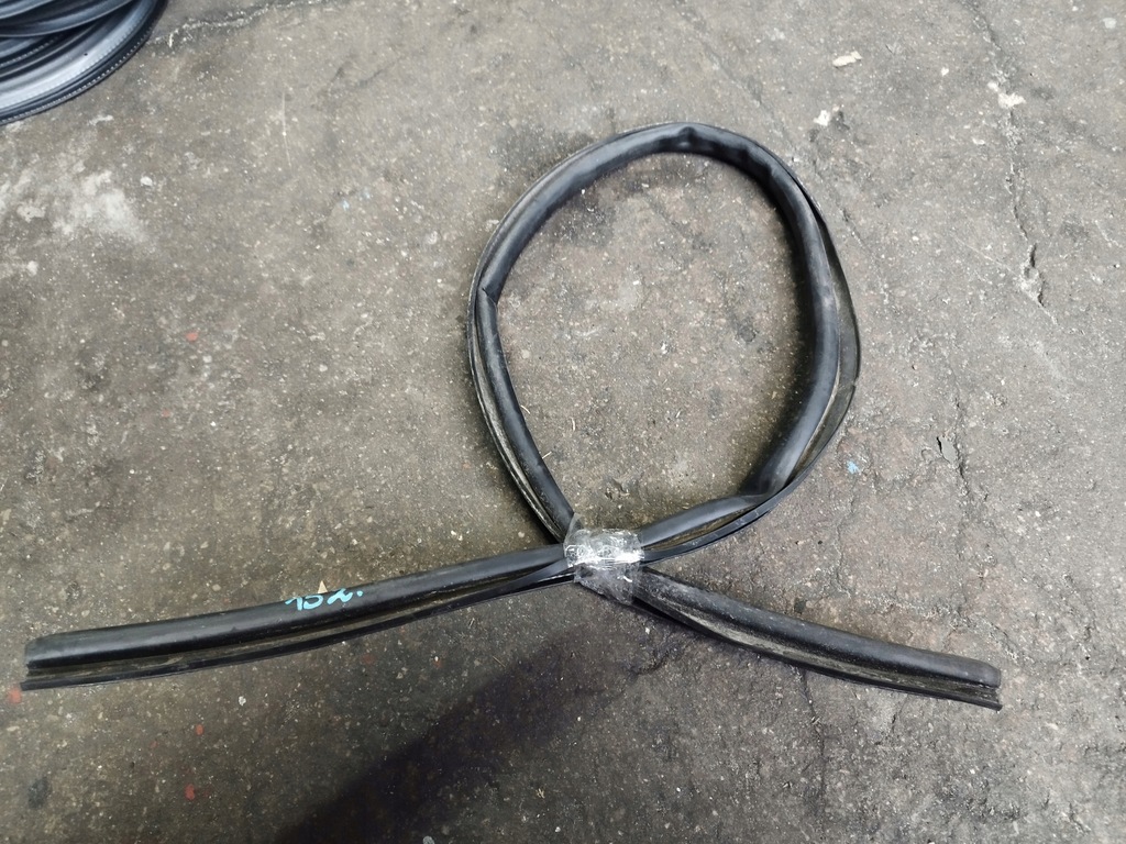 фото №1, 152 прокладка капот peugeot 508 ii