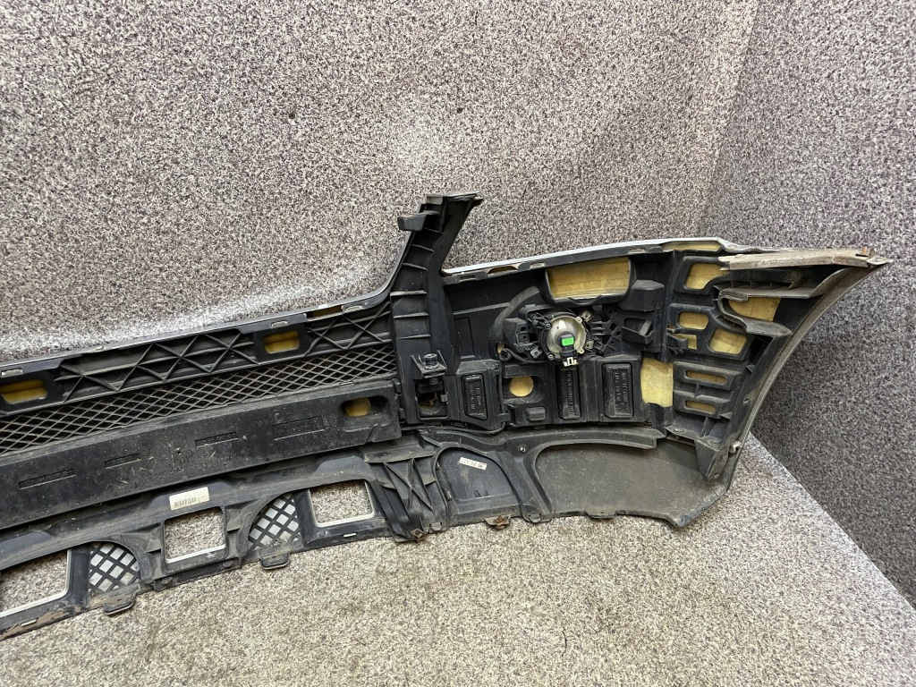 Бампер перед передній протитуманні фари mercedes w164 ml c775 775u сріблястий Доставка