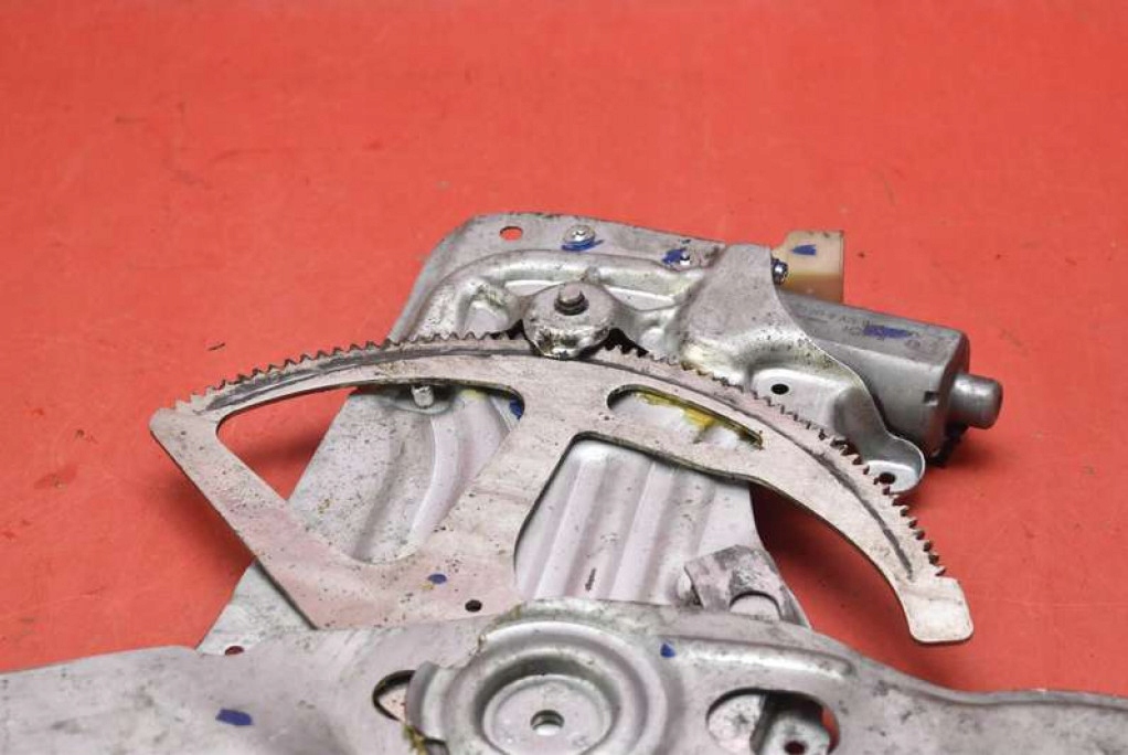 фото №9, Подъемник стекло правый перед eu 30784577 volvo xc90 1 i 06-14