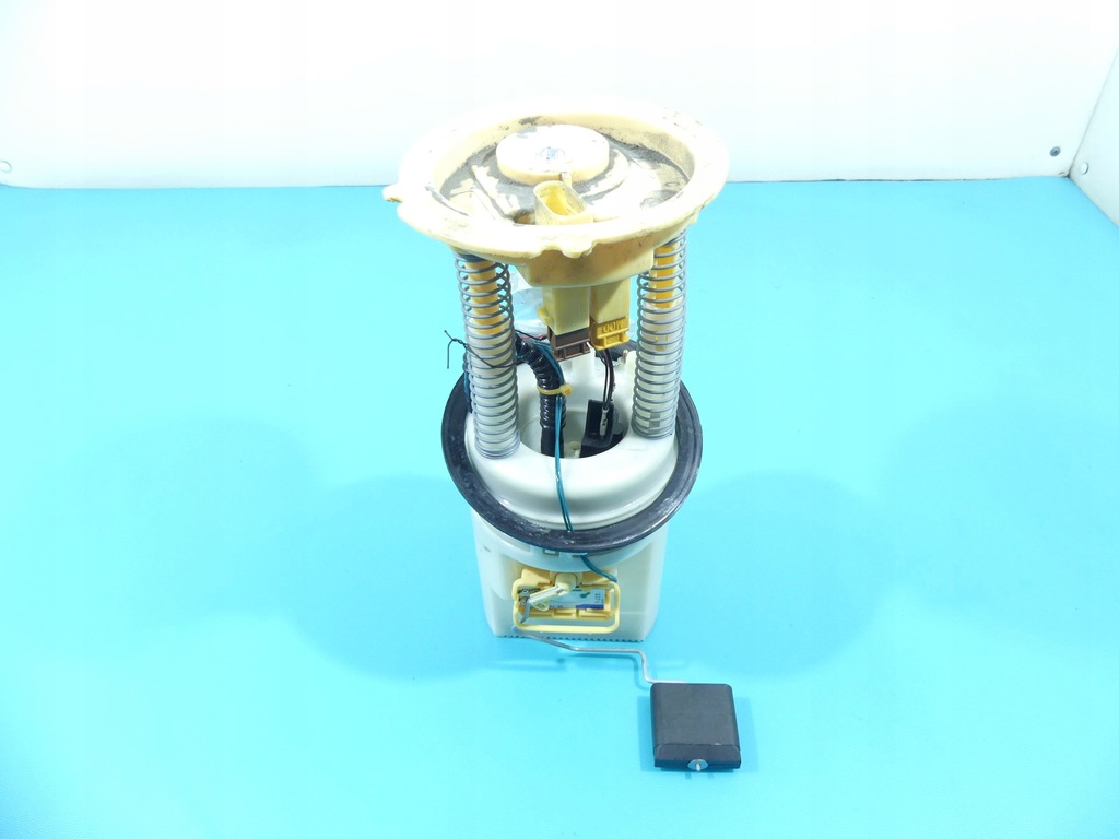 фото №1, Помпа насос топлива mercedes w245 1.7 wiel