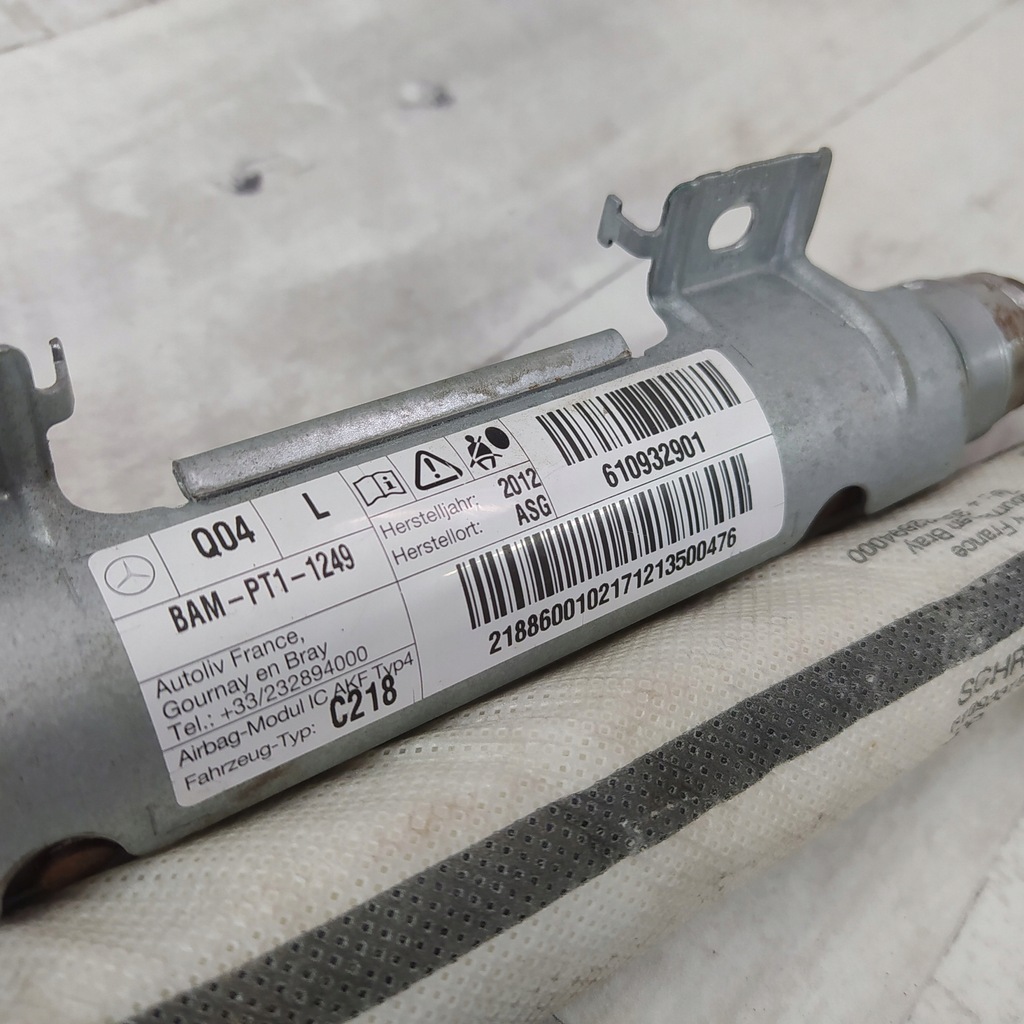 фото №5, Mercedes cls w218 шторка безопасности воздушная подушка безопасности левая 2188600102