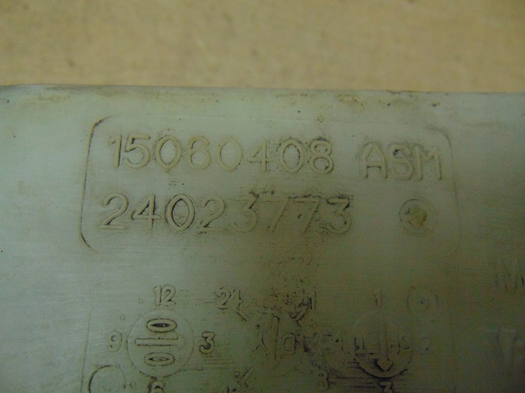 фото №10, Бак омывателя насос chevrolet tahoe ii 2000-