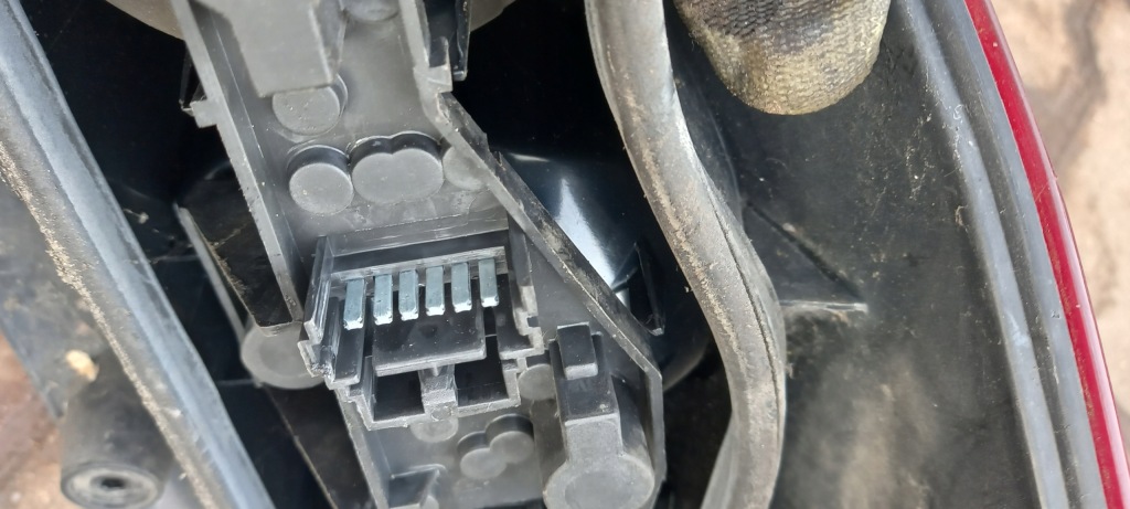 фото №3, Лампа права задня renault laguna 01r ii kombi