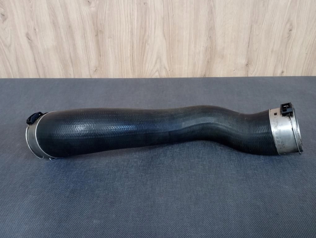 фото №1, Mercedes e-klasa w207 c207 труба шланг воздуха радиатора интеркулер