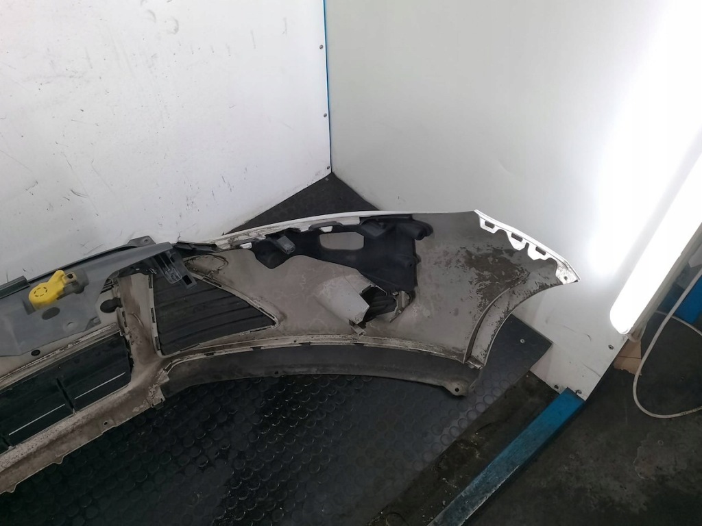 Купить Бампер перед ford focus iii 0b