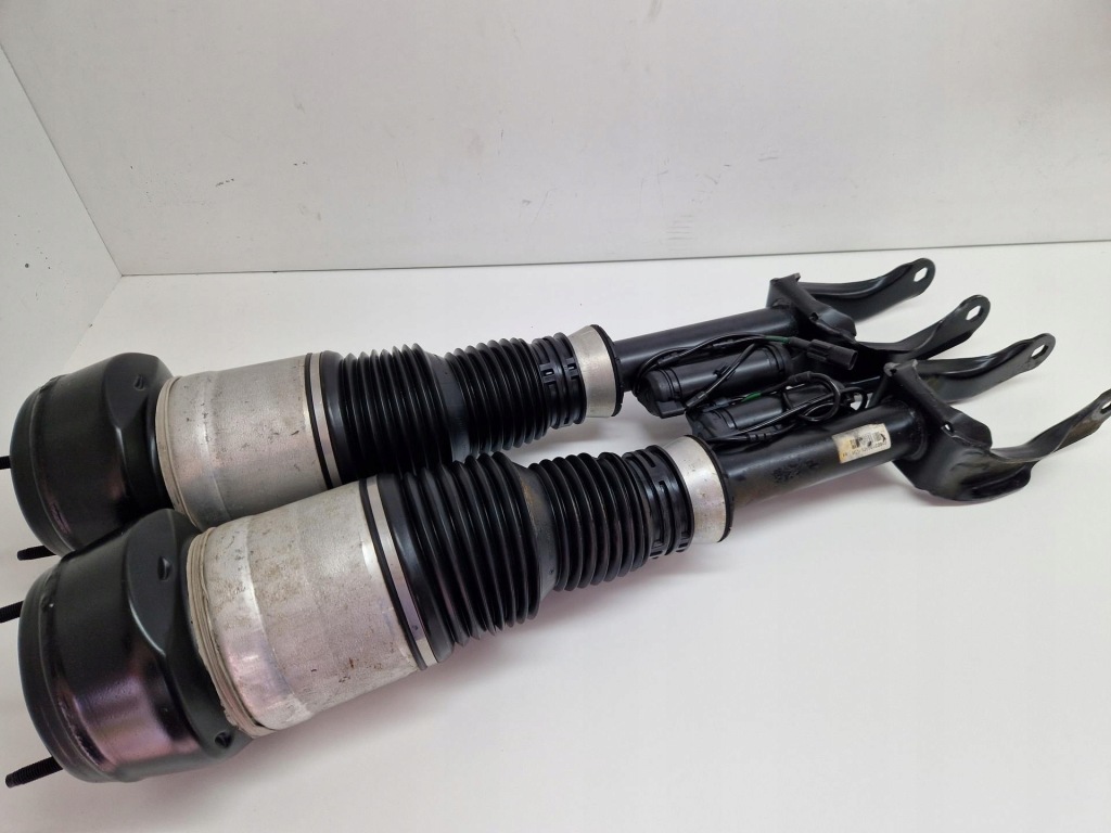 фото №6, Mercedes x166 6.3amg амортизатор a1663201368 a1663201468