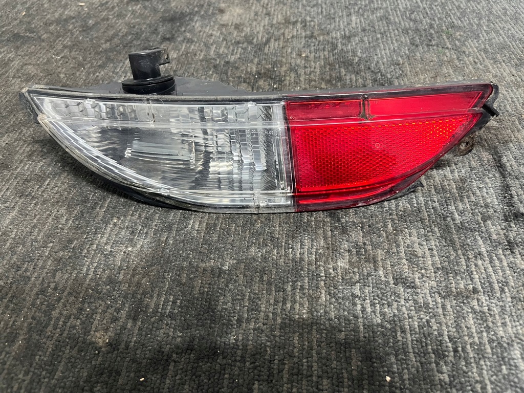 фото №1, Alfa romeo mito лампа противотуманная фара w бампер правый задняя