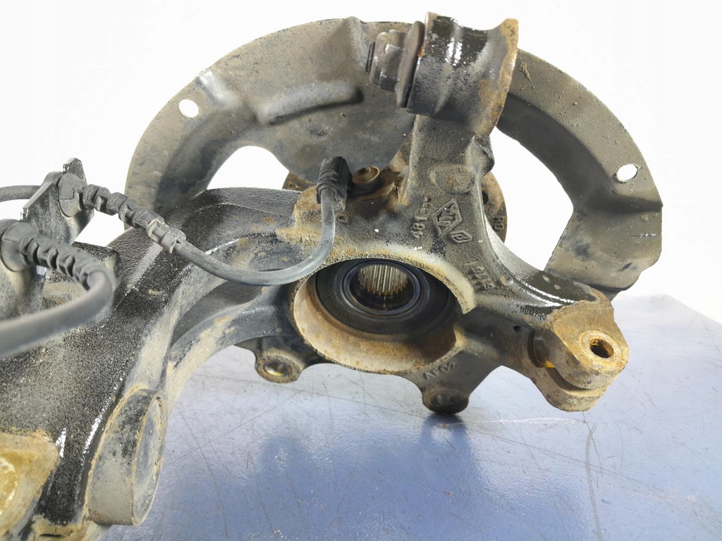 фото №7, Megane iv 1.6 sce поворотный кулак mcperson перед правый