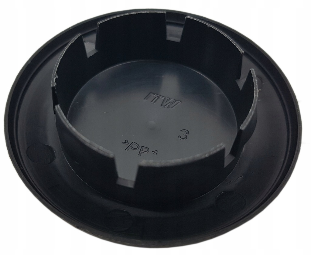 фото №2, Заглушка крыла дверь задняя renault master iii оригинальный номер