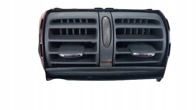 фото №1, Mercedes w203 решётка обдув средняя