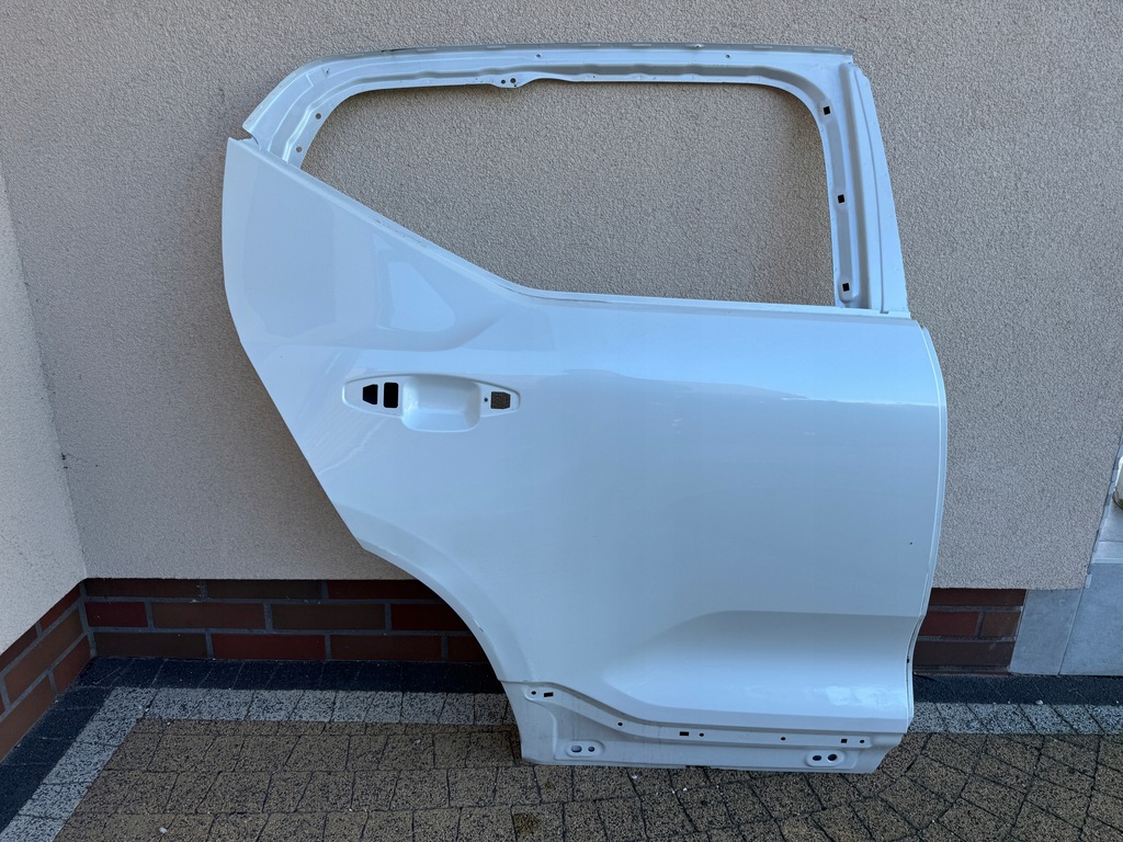 фото №1, Дверь volvo xc40 ii правое задняя