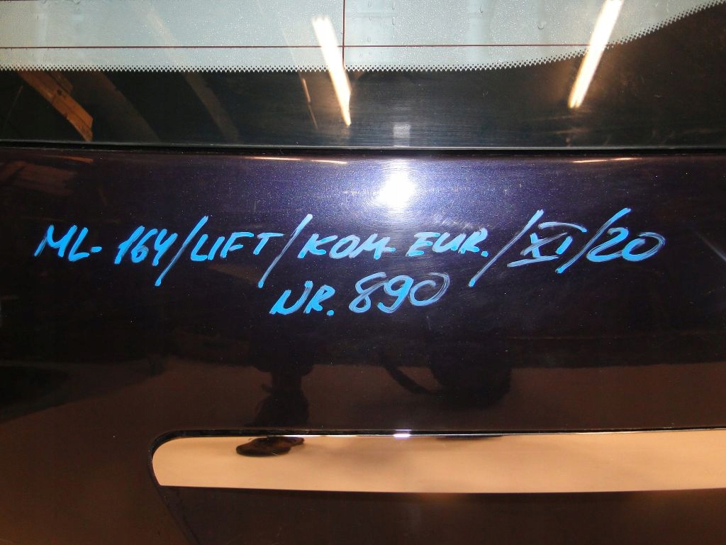 фото №7, Mercedes ml w164 крышка багажника с стекло задняя 2008 lift 164