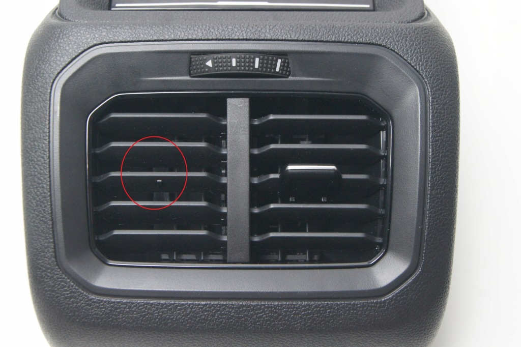 фото №10, Tiguan панель кондиціонера задня сенсорний решітка обдув