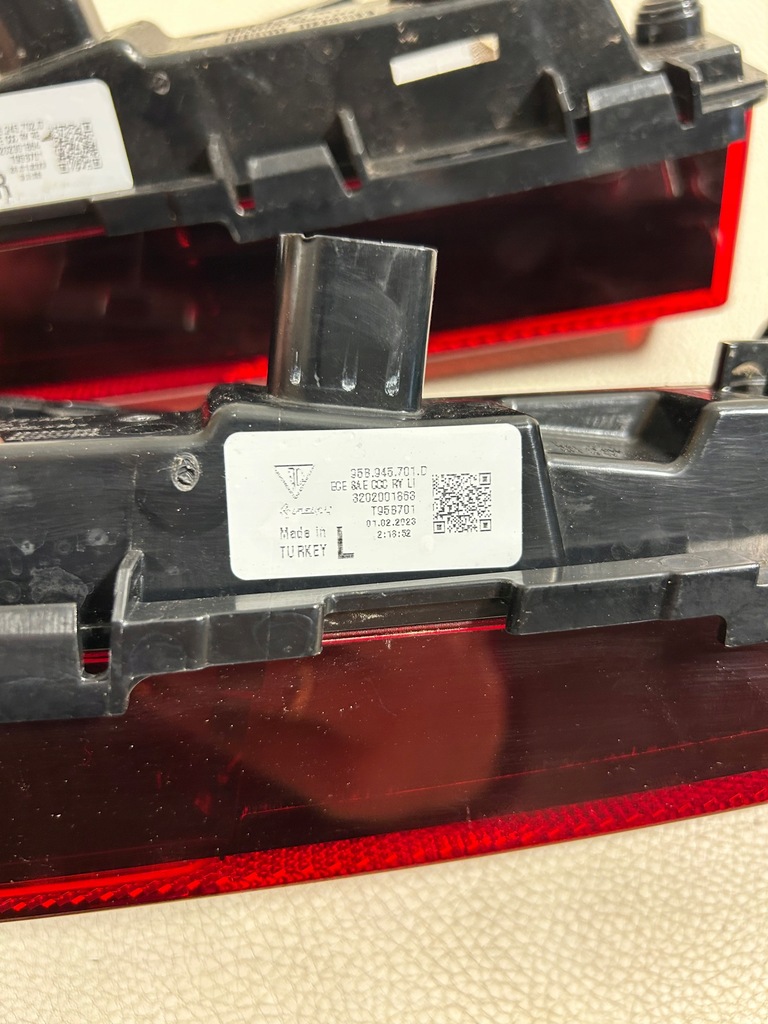 фото №7, Porsche macan свет противотуманные правая левая 95b945701 95b945702