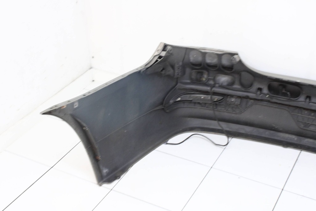 фото №10, Bmw 5 e60 sedan lift 2004r- бампер задняя задний a53 - код лакокрасочного покрытия