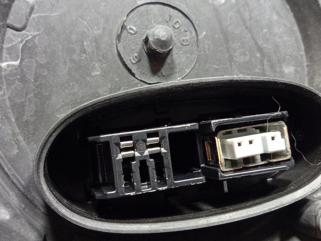 фото №6, Jaguar xe фара правий перед лампа передня eu gx73-13w-029-eg