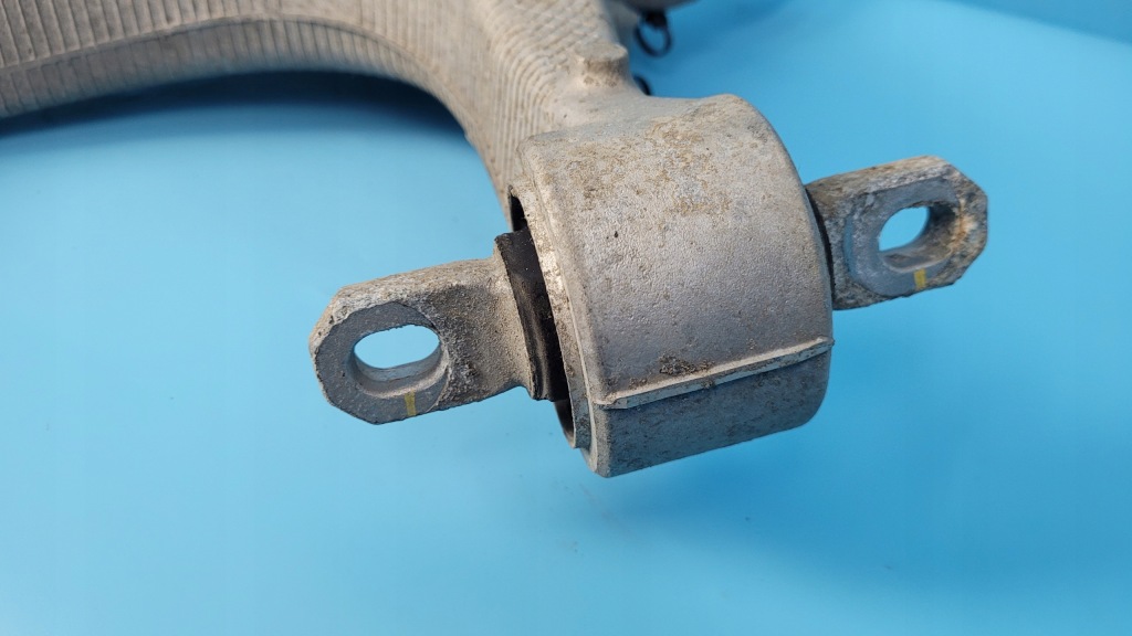 фото №9, Volvo xc60 ii 21r 2.0d важіль правий задня 32292414