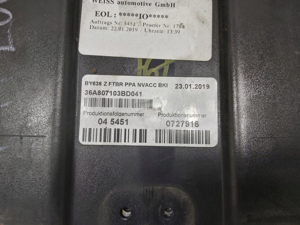 фото №15, Бампер перед передній bentley bentayga карбон 36a