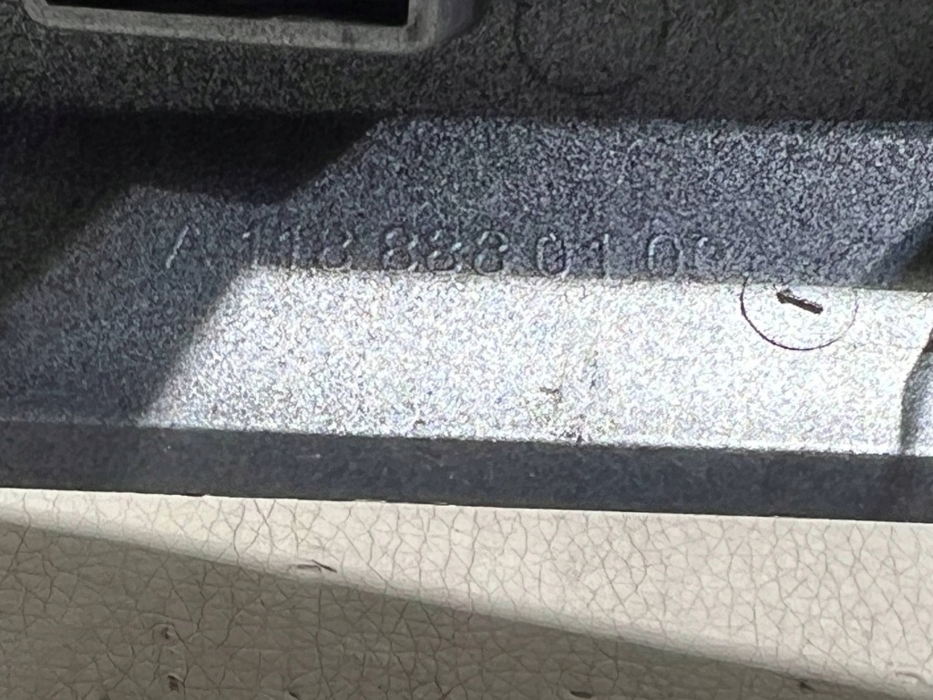 Молдинг решетка решётка mercedes cla w118 a118888010 Цена