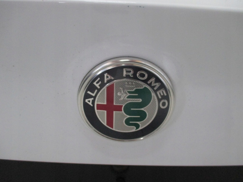 фото №5, Крышка багажника задняя alfa romeo giulia камера